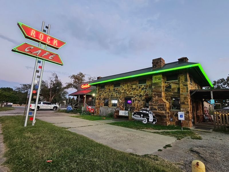 Rock Café – Stroud, OK (114 W Main St)