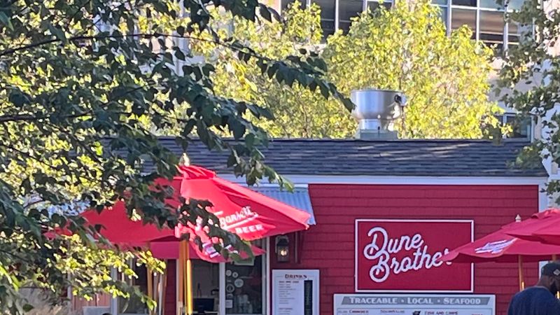 Dune Brothers Seafood — Providence
