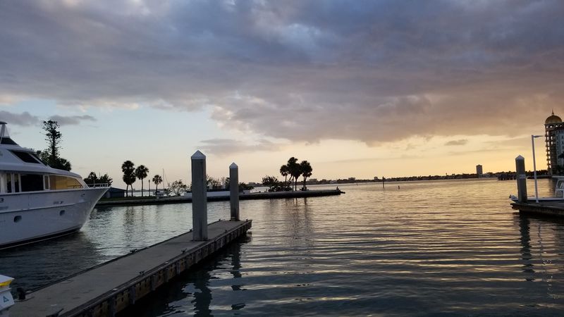 Best Times to Visit and Operating Hours