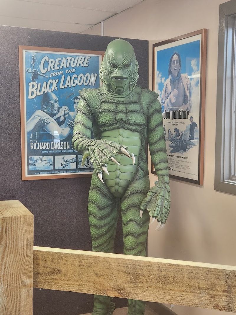 Hollywood History Hidden in the Springs