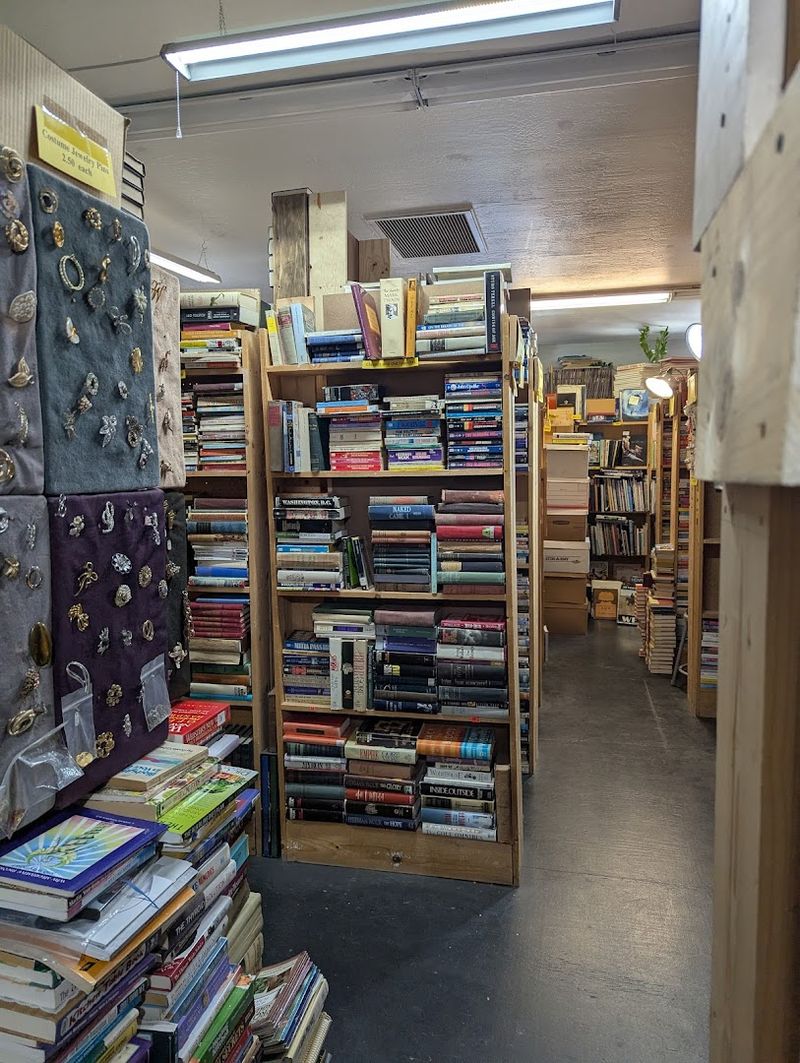 Anchor Books — Cottonwood