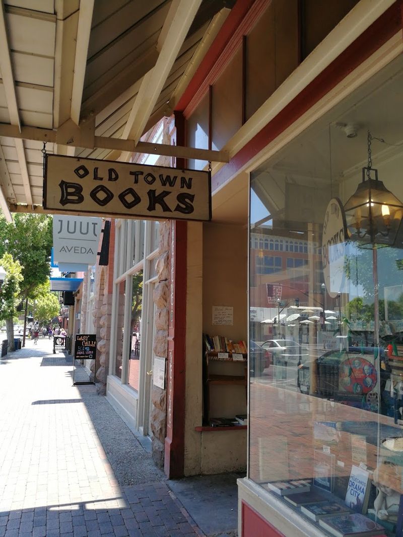 Old Town Books — Tempe
