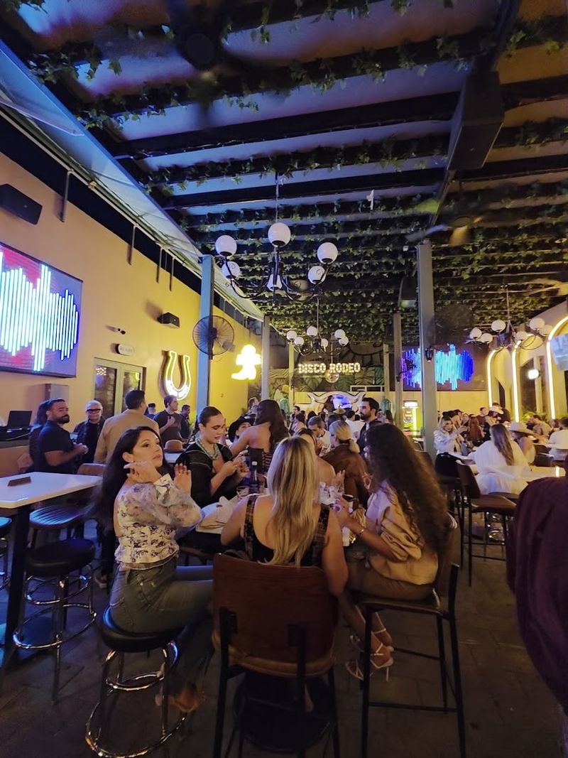 Canta Corazón Wynwood