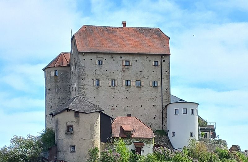Wolfsegg Castle – Germany