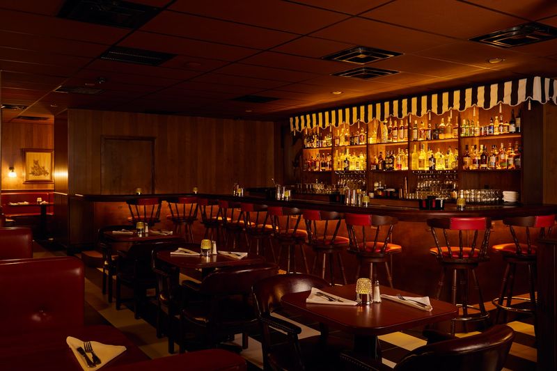 Fox's Lounge – Miami