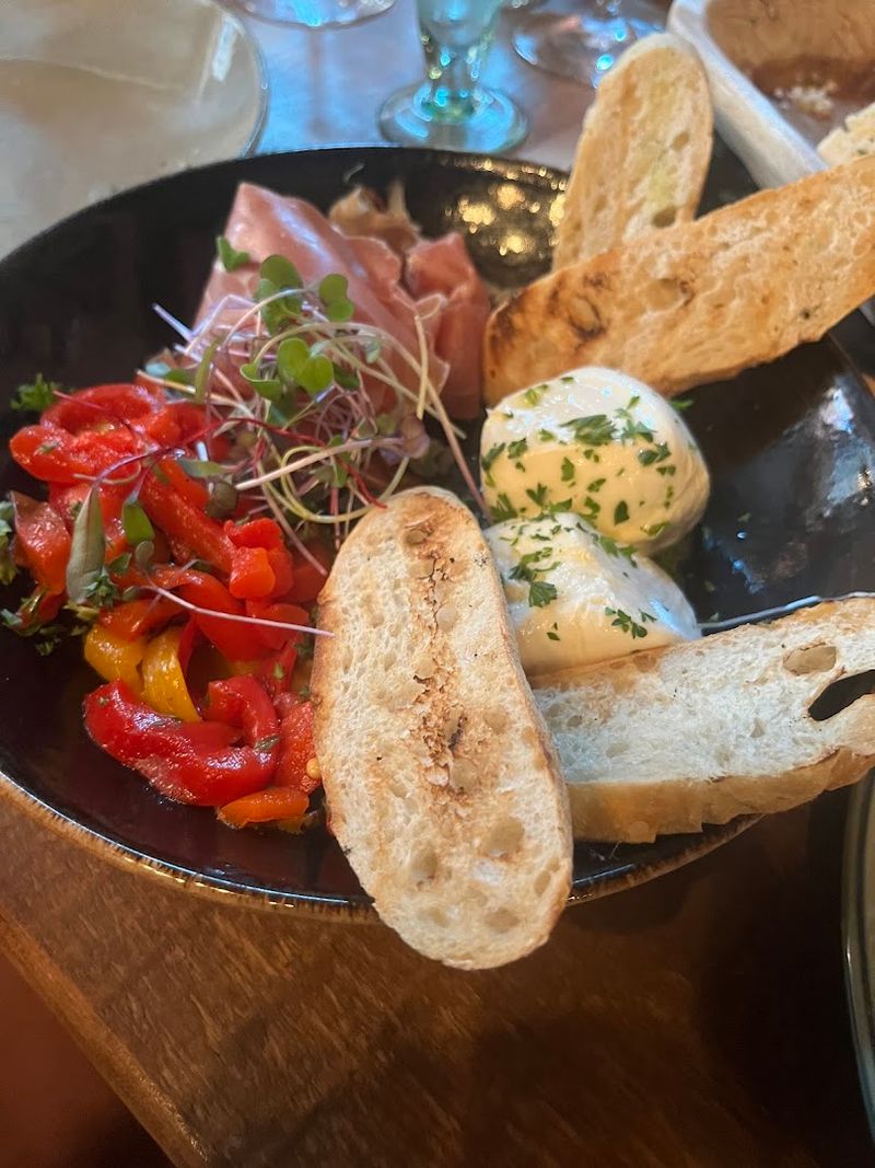 What a Small-Town Spot Can Teach the City