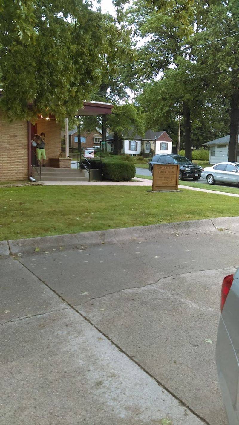 Syracuse Area Health Auxiliary Thrift Shop — Syracuse