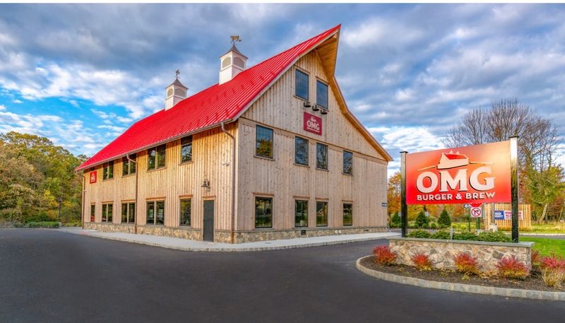 OMG Burger & Brew, Long Valley