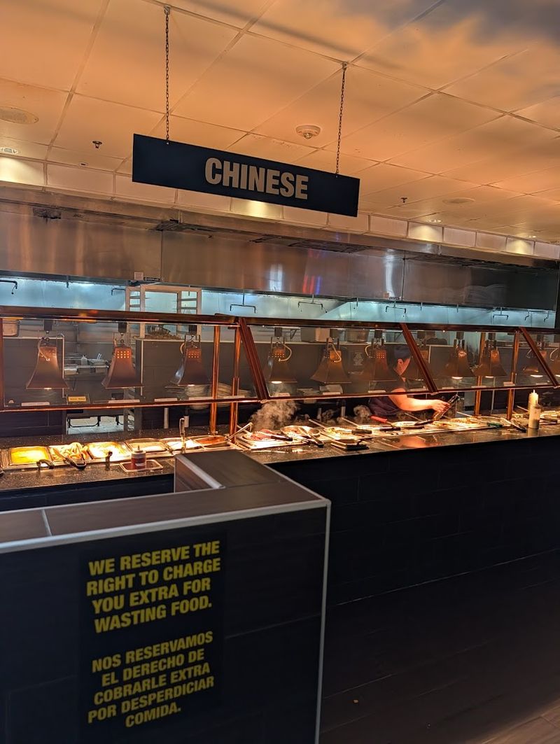 Fuze Buffet & Bar — Variety Meets Modern Vibe