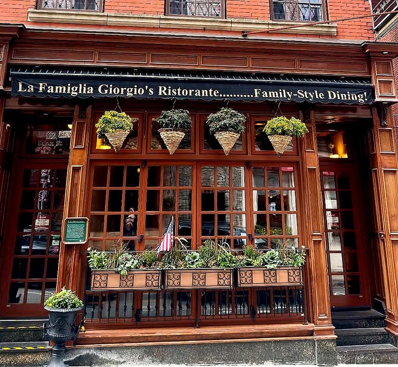La Famiglia Giorgio's — Boston