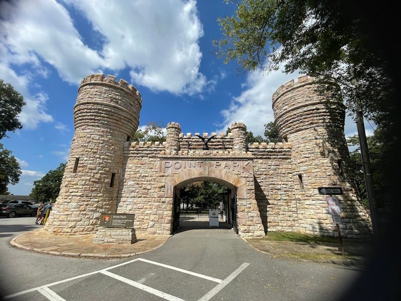Lookout Mountain Castle (Chattanooga, Tennessee)