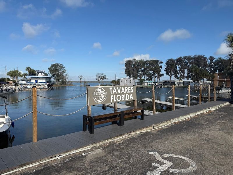 Fish Camp Lake Eustis - Tavares
