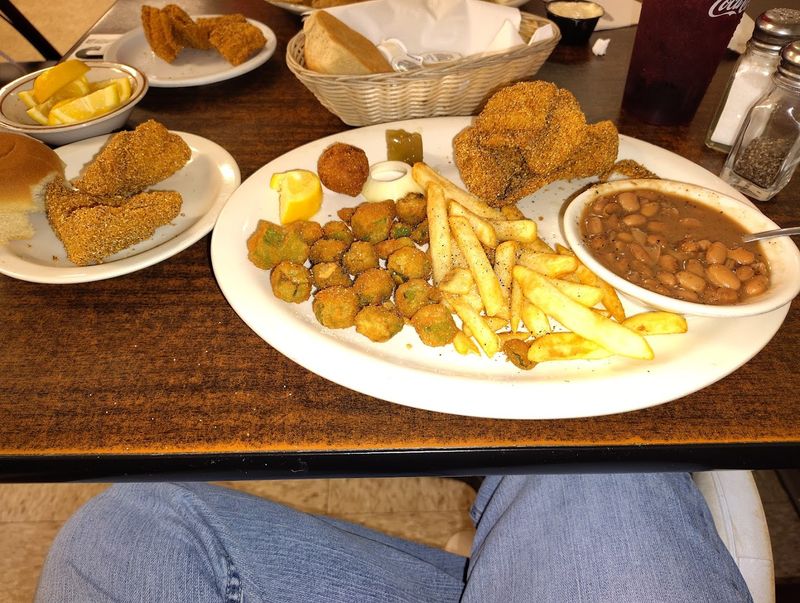 Curtis Watson's Catfish Restaurant — McLoud