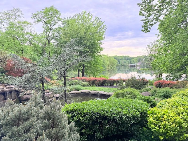 2941 Restaurant — Falls Church