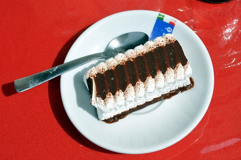 Viennetta Was the Freezer-Aisle Dessert That Looked Luxurious