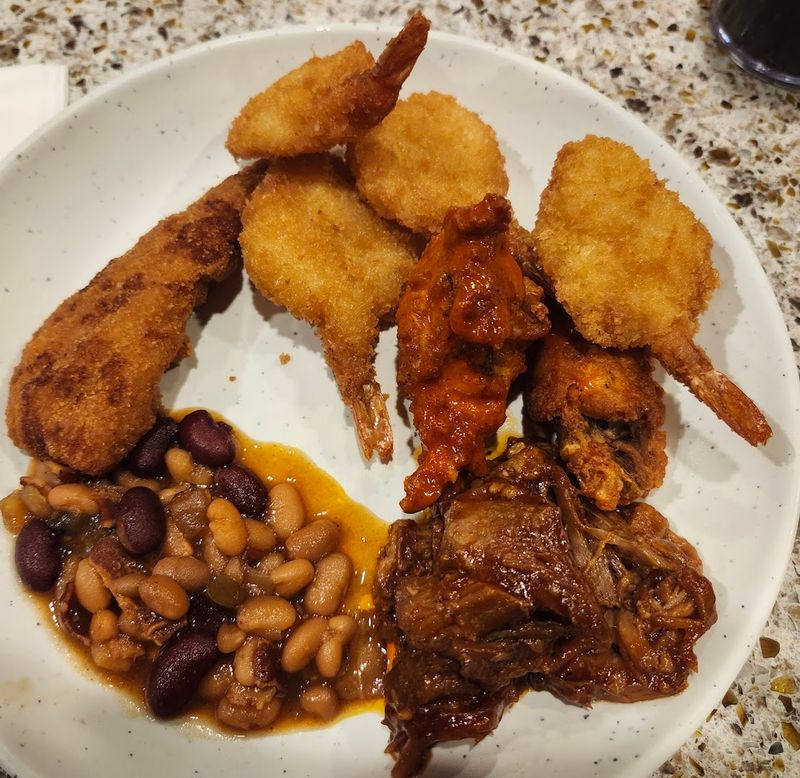 Shady Maple-Style Country Buffets (Local Kentucky Variants) — Southern Comfort at Scale