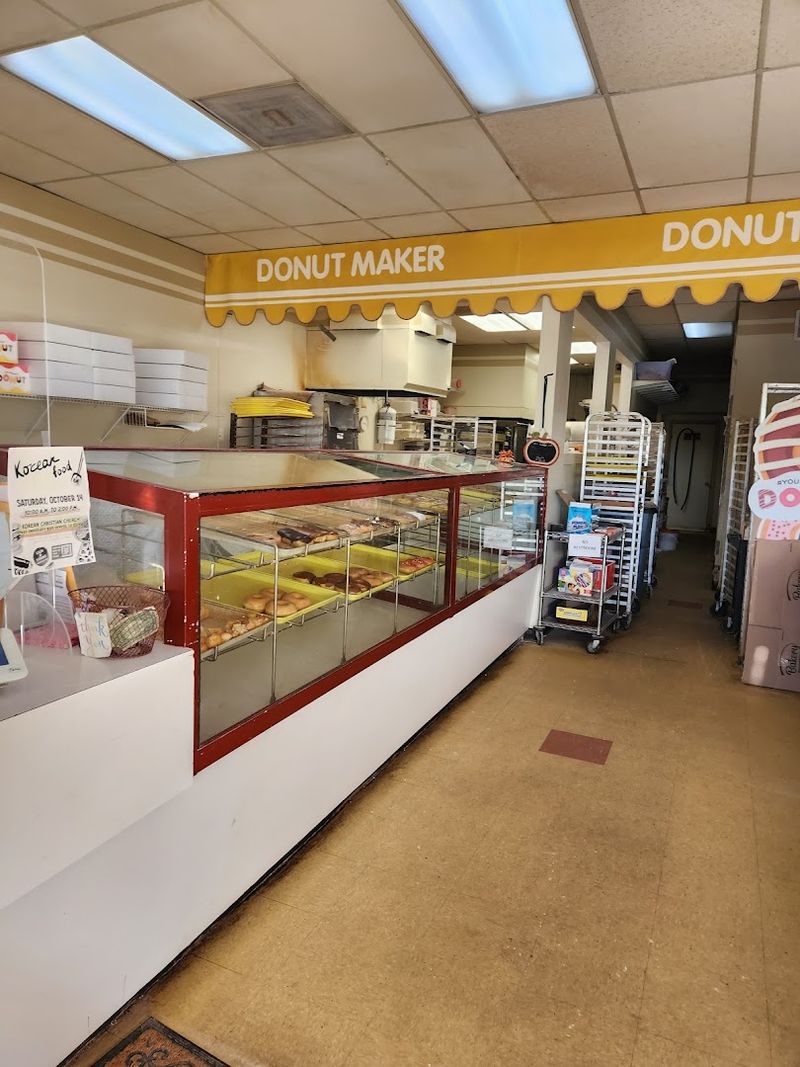 Donut Maker — Greenwood Village