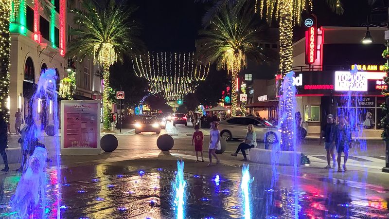 Live Music and Evening Entertainment