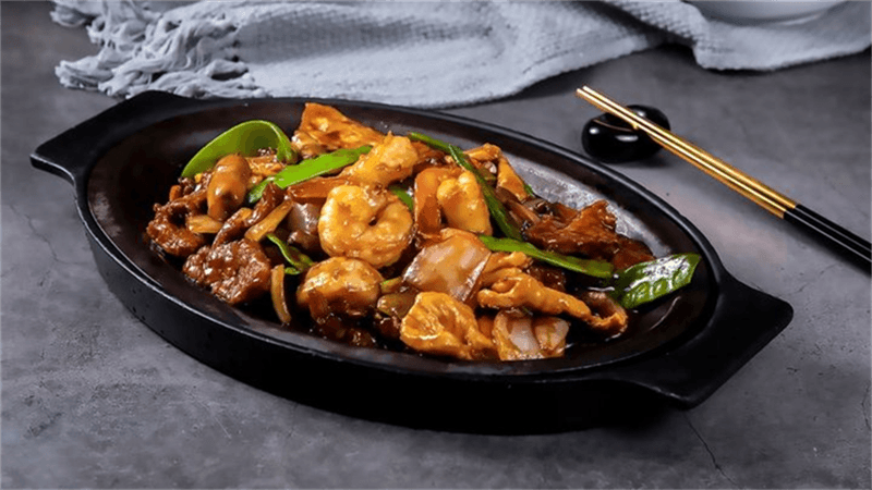 Peking Pavilion in Manalapan