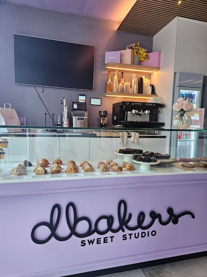 DBakers Sweet Studio - Miami