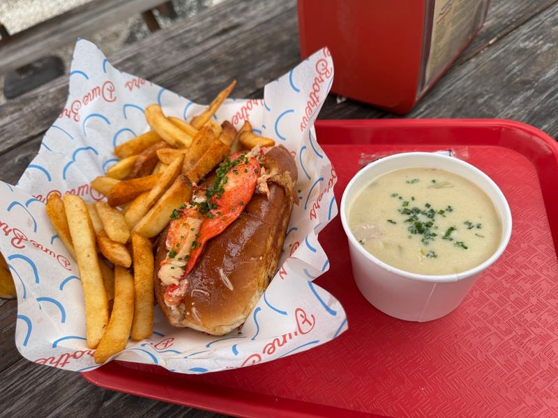 Dune Brothers Seafood