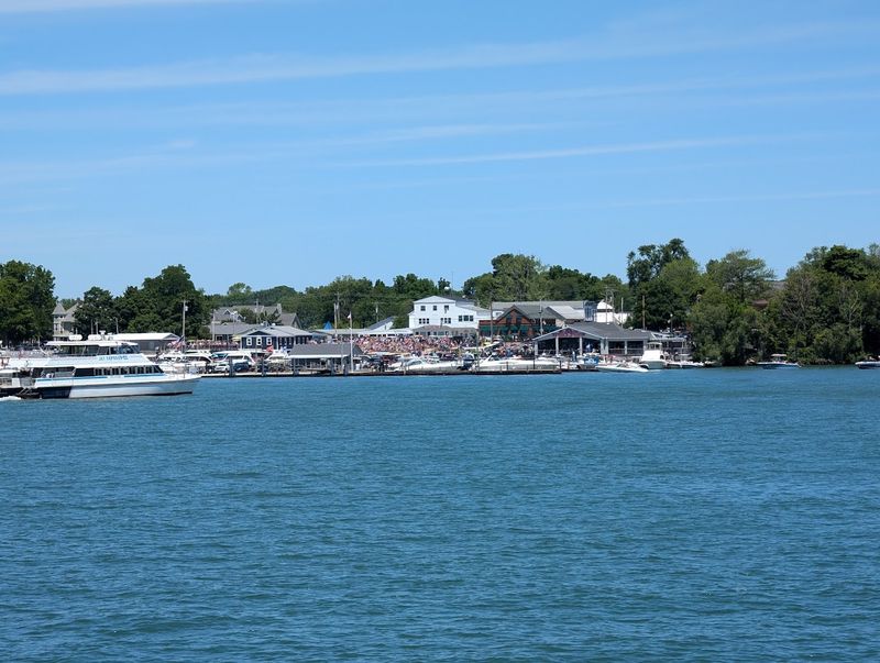 Dockers Waterfront Bar and Restaurant