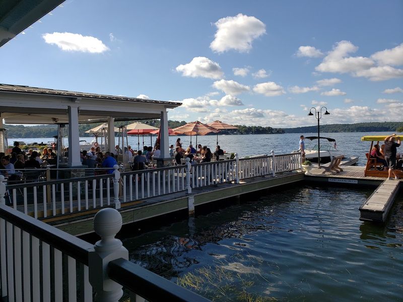 Outdoor Dining on the Dock