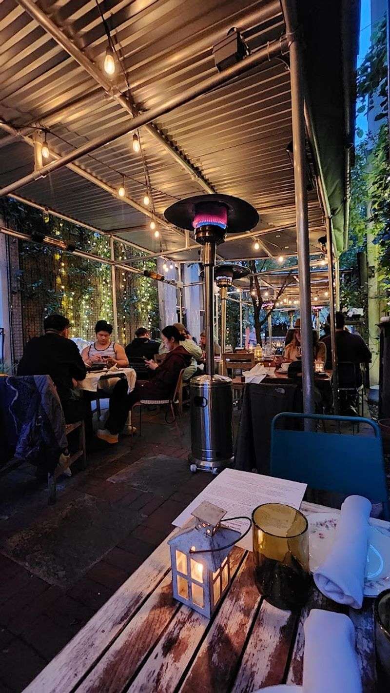 Service That Makes the Whole Experience Click