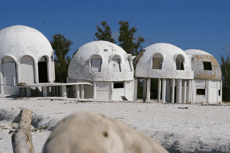 Bubble House (Dome Homes) - Various locations