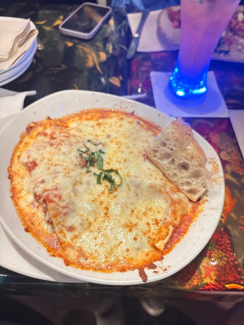 Rainforest Cafe, Multiple U.S. Locations