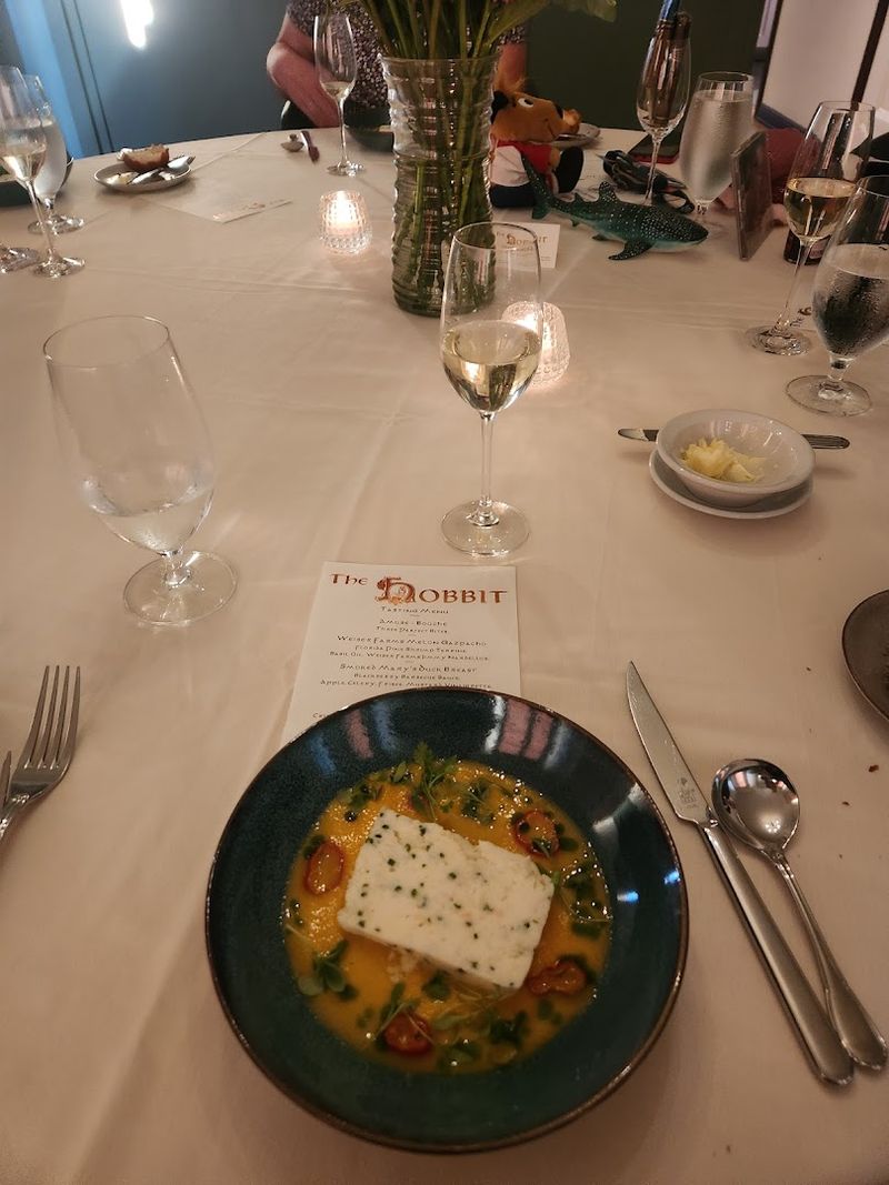 Service That Makes the Evening Personal