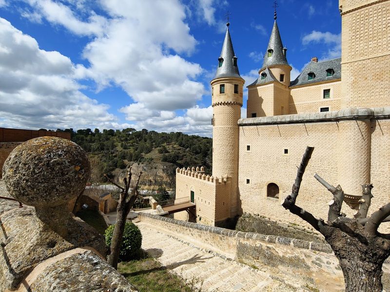 Alcázar of Segovia Gardens – Spain