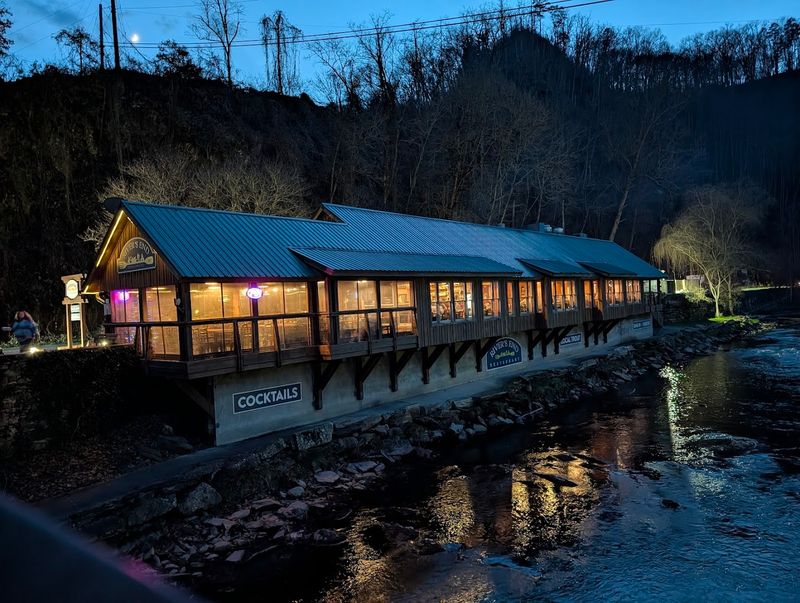 River's End Restaurant — Bryson City