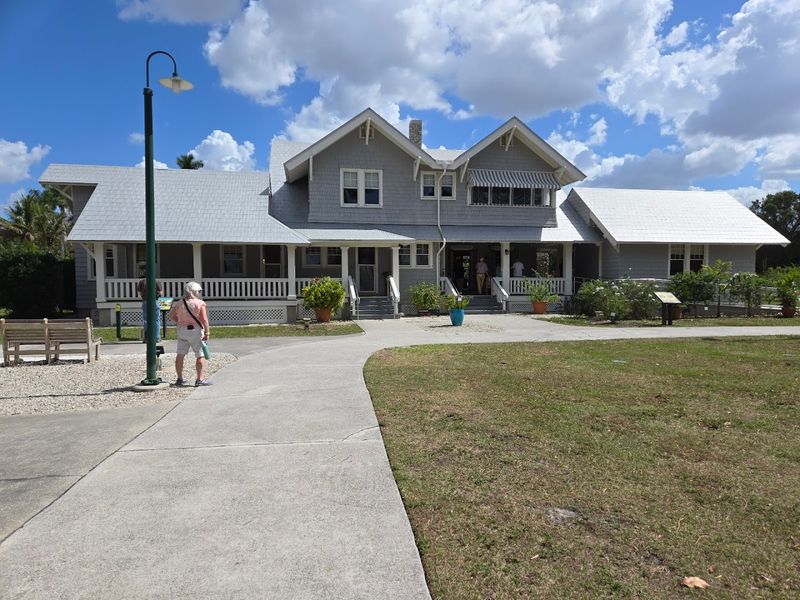 Henry Ford's Mangoes Cottage Next Door