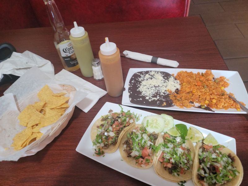Tres Amigos Mexican Grill - Columbus