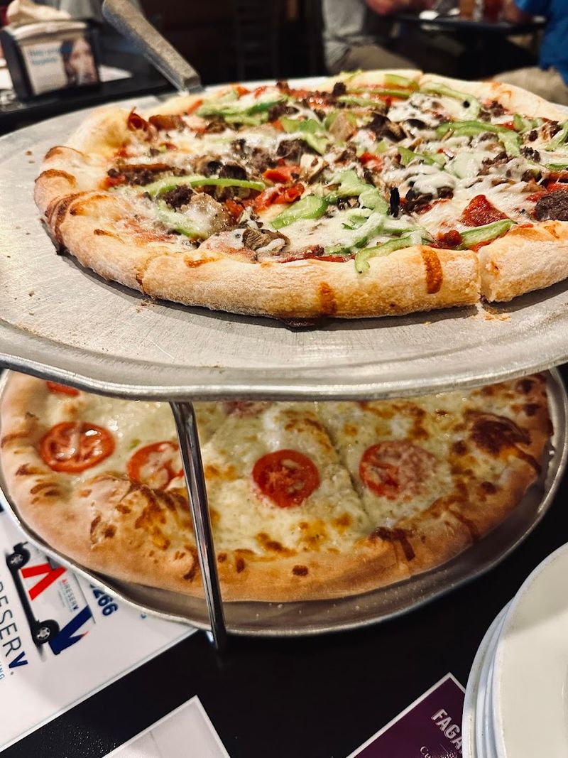 Tennessee Pizza Company — Seymour