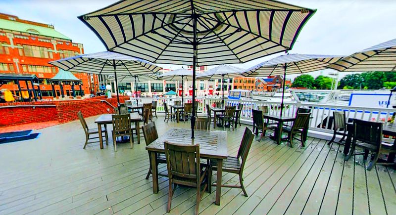 Chart House, Alexandria, Virginia