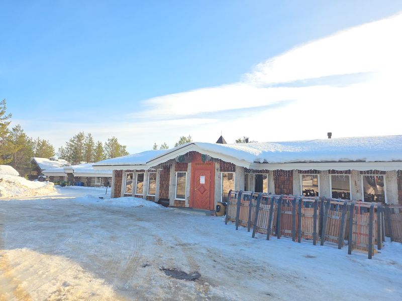 Kakslauttanen Arctic Resort, Finland