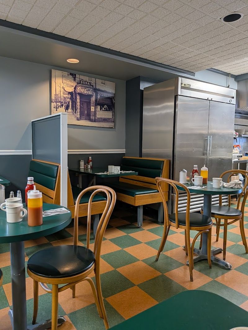 Kozy Korner Restaurant — Wilmington