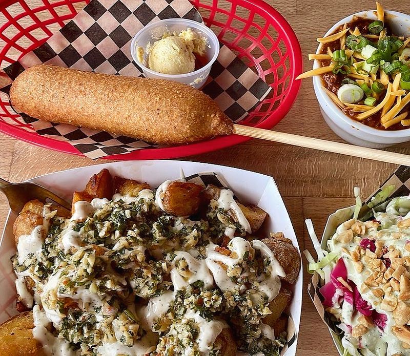 JoJo Potatoes, Fries, and the Supporting Cast