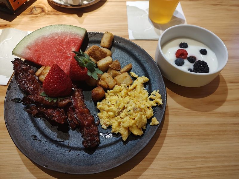 Great Karoo Marketplace Buffet — Sandusky