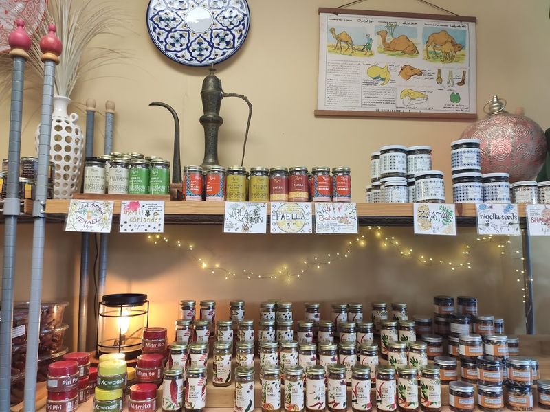 The Market Corner That Makes It More Than a Cafe