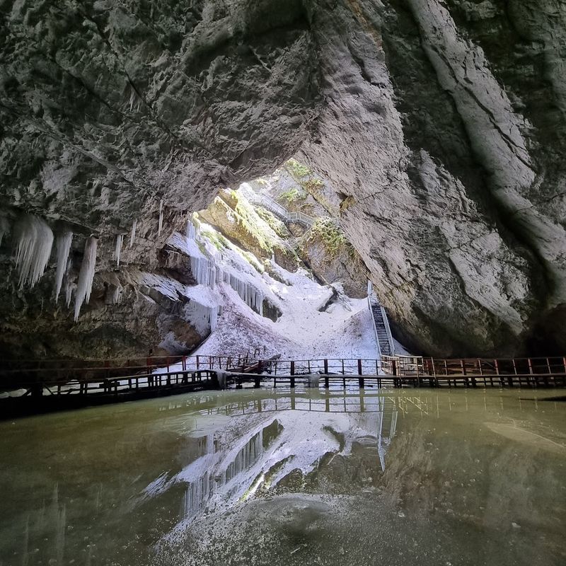 Scărișoara Ice Cave (Romania)