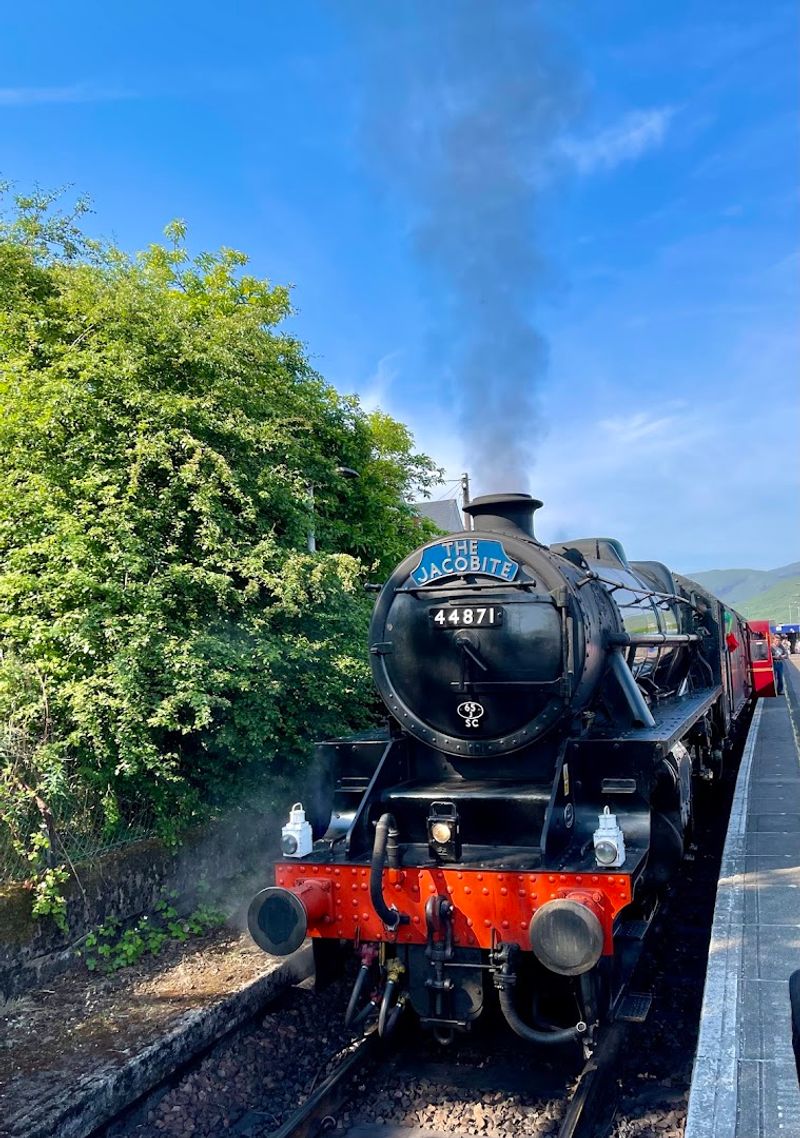 Jacobite Steam Train — Scotland