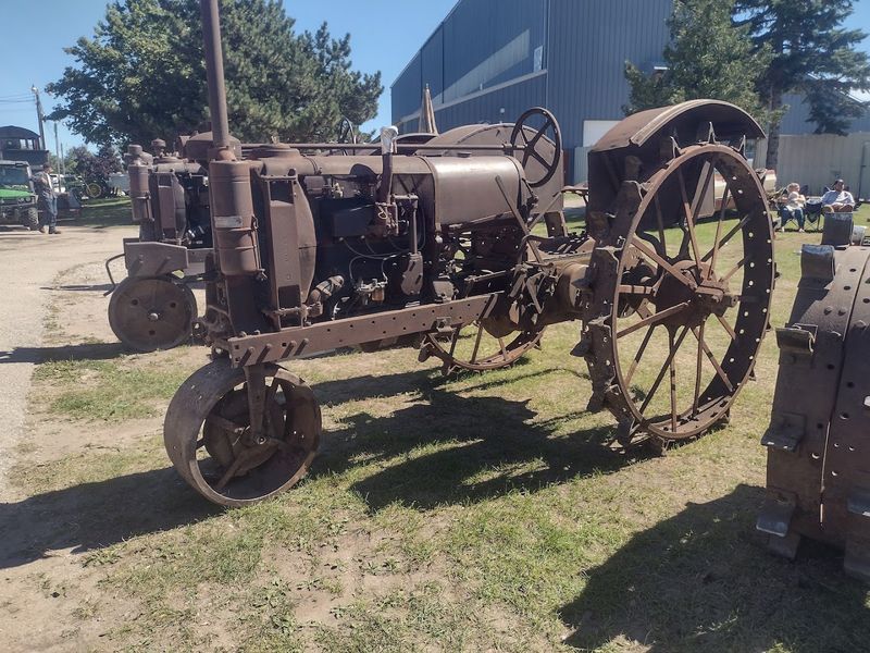 Steam, Gas, and the Sound of Old Machines