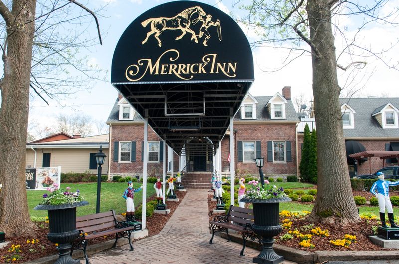 Merrick Inn — Lexington