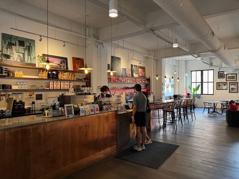 Redtree Coffee & Art — Cincinnati