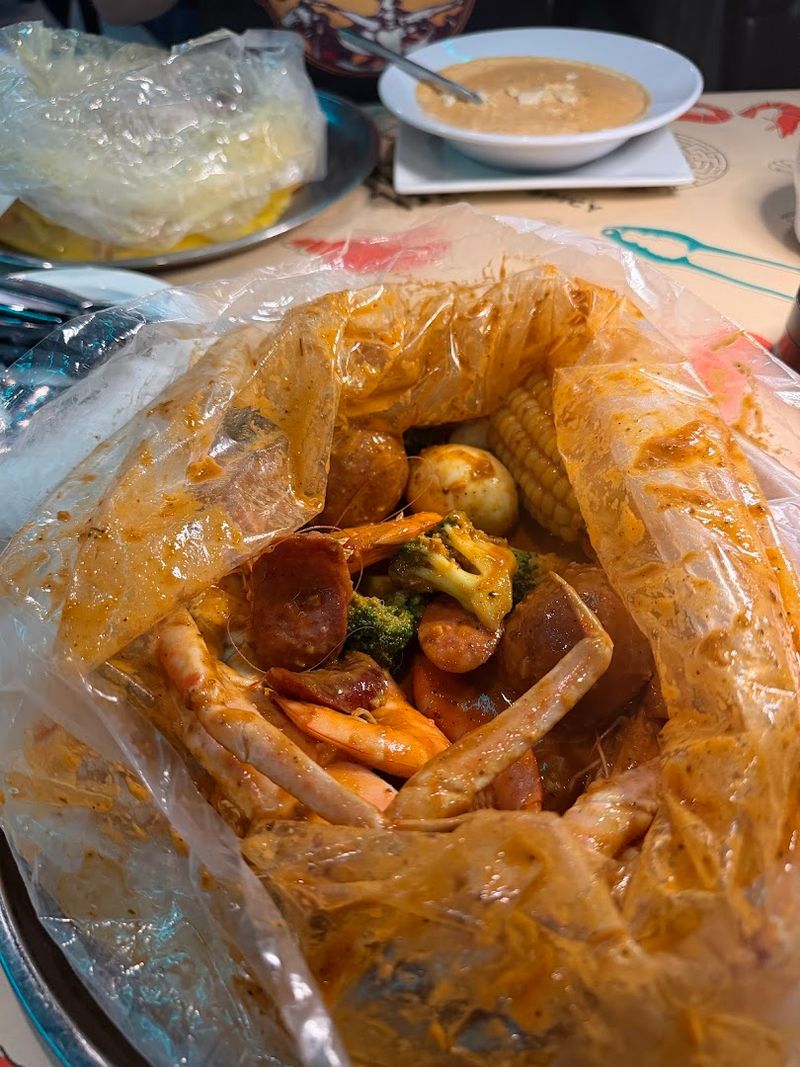 The Seafood Boil Experience Explained