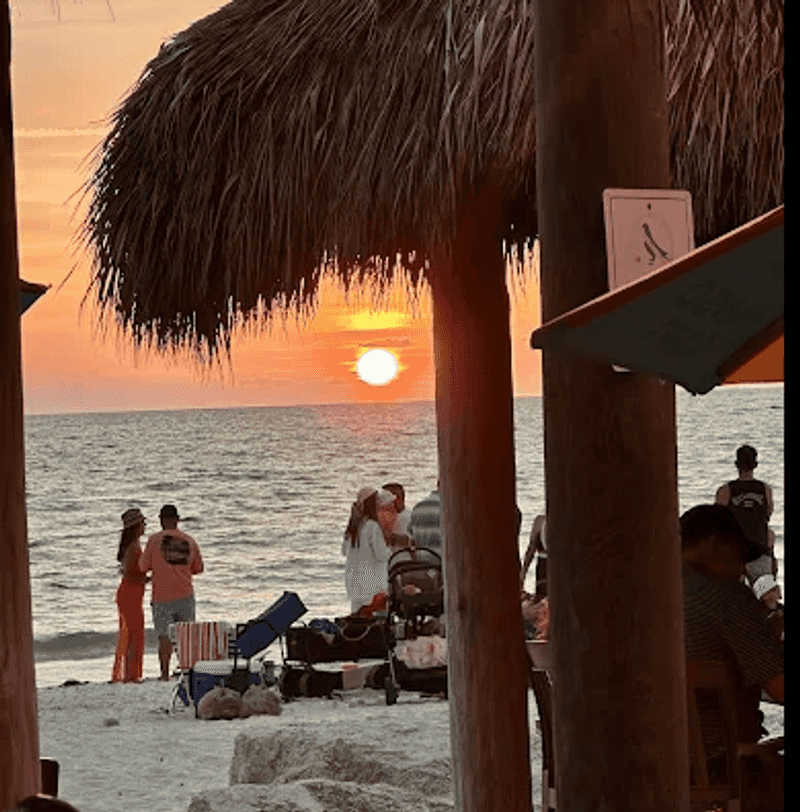 Kokonut Hut - Bradenton Beach