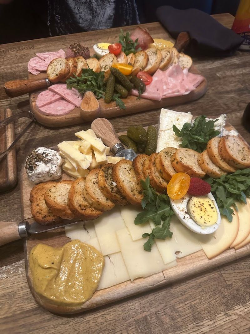 Wursthaus Biergarten — Jacksonville